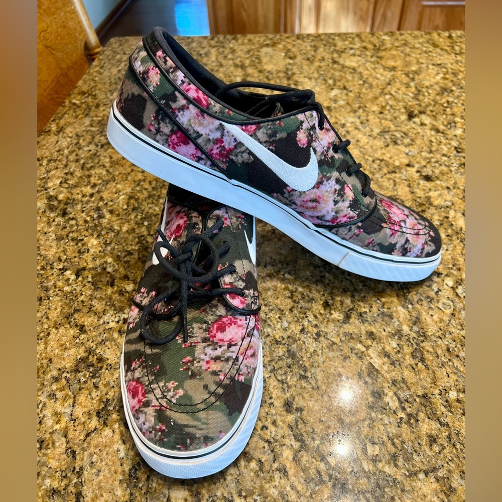 NIKE STEFAN JANOSKI MENS SIZE 13